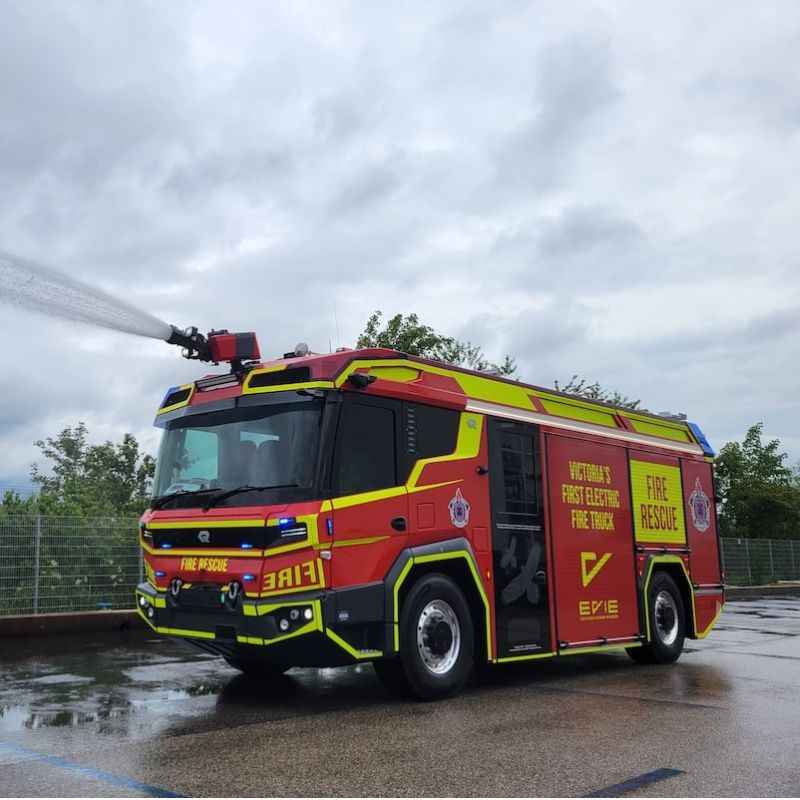 अग्निशामक — Fire Engine